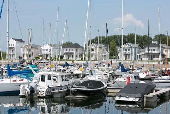 Jachthaven en vakantiehuizen | Beachhotel Cape Helius