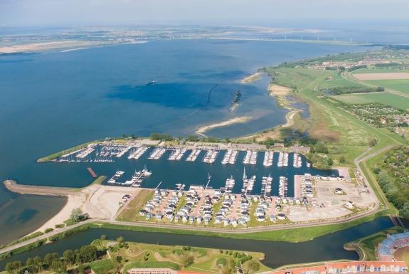 Luchtfoto van het park | Ontdek de omgeving van Beachhotel Cape Helius